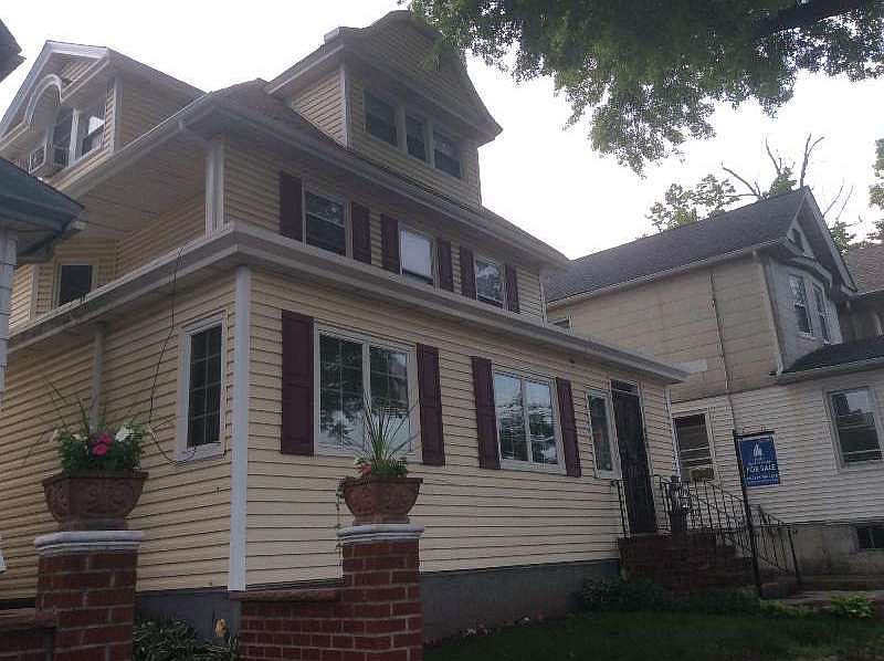 1st image of 8508 Woodhaven Blvd