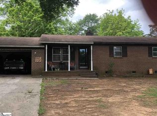 121 Swinton Dr, Greenville, SC 29607