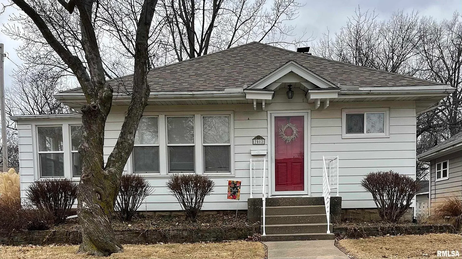 2802 Carey Ave photo 1