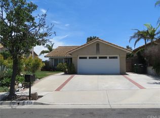 755 La Cumbre St, Corona, CA 92879