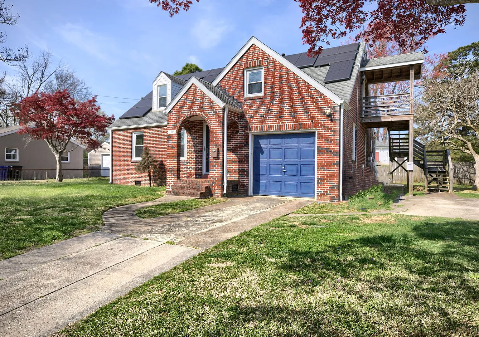 1 bed, 1.0 bath, 650 sqft, $1,350 — Photo 1