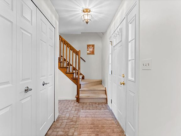 5th image of 5819 Shagbark Dr