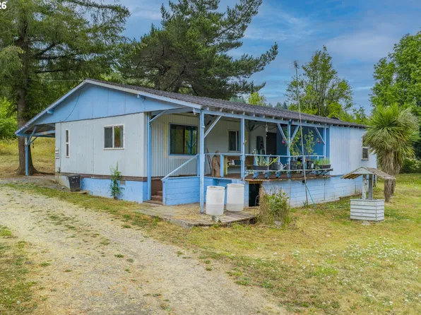 94708 Parsonage Ln, Broadbent, OR 97414