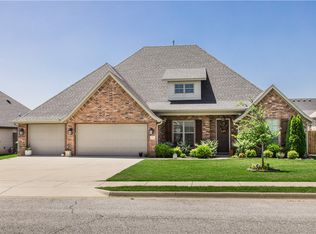 271 Penzo Ave, Springdale, AR 72762