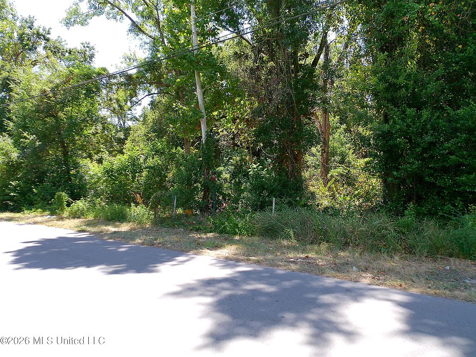 2nd image of Lots 4 6 31st St