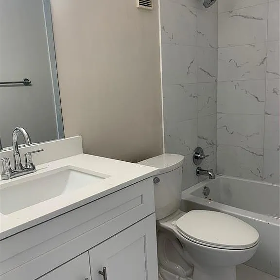 2161 Orange Grove Dr #D-9 — Photo 8