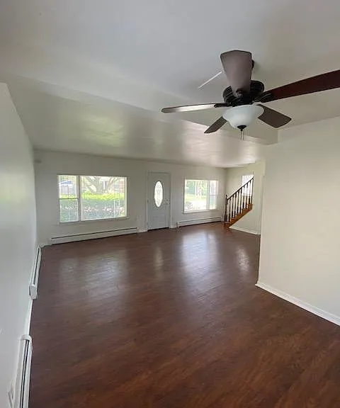1789 Bacon Ave — Photo 2