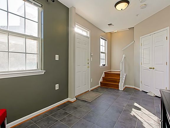 2nd image of 21806 Dragons Green Sq