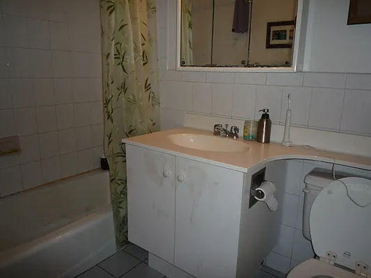 Rented by New Yorker Realty | media 17