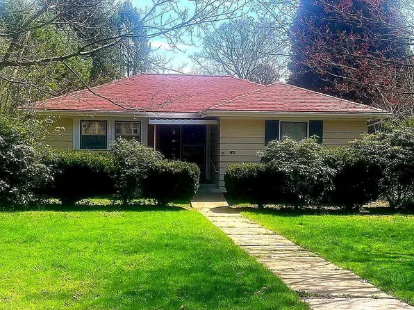 118 Walnut St, Brookville, PA 15825