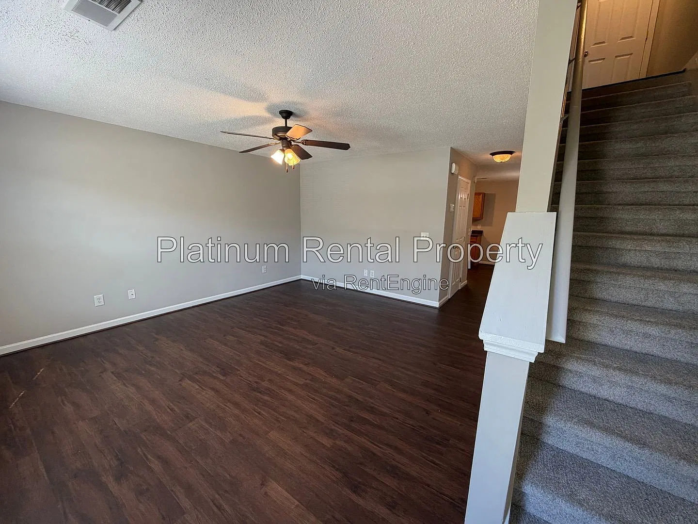 2 bed, 2.5 bath, 1188 sqft, $1,499 — Photo 4