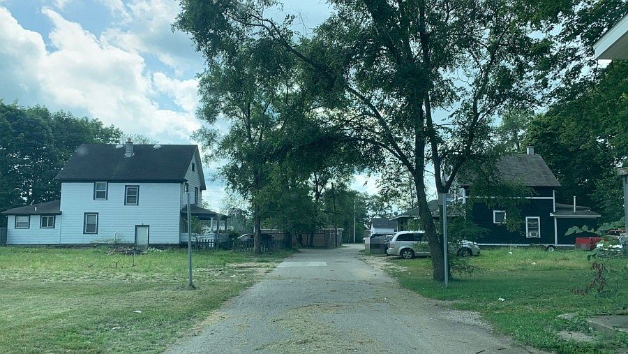 2nd image of 713 Judge Ave