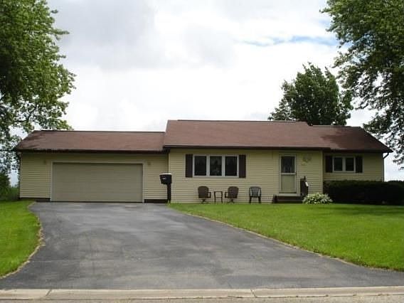 1st image of 1802 Grumann Dr