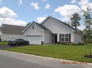47 Woodside Ln, Whiting, NJ 08759