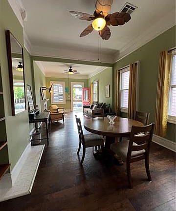 3rd image of 1035 Port St