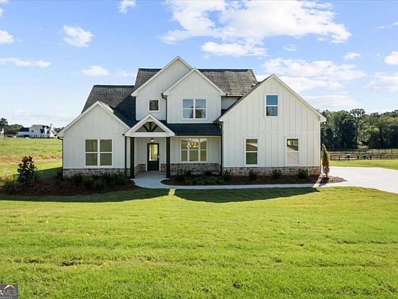 2nd image of 5335 Noah Rd
