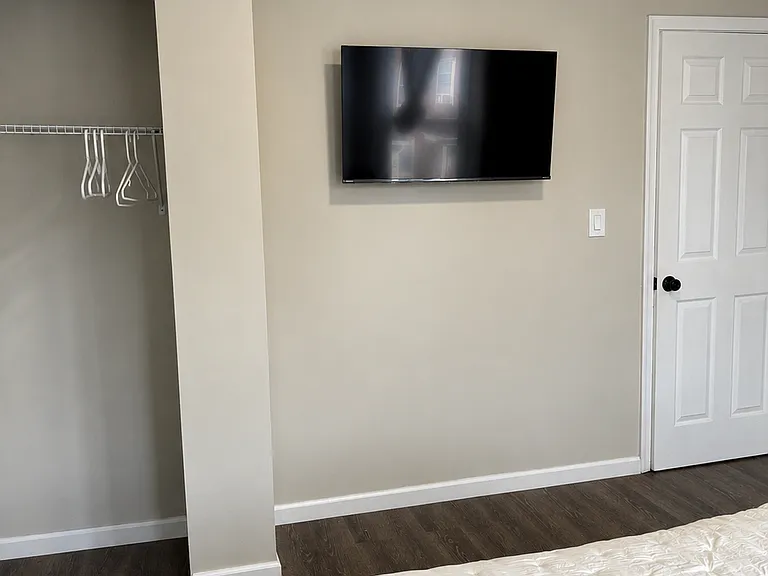 3028 W Garrison Ave #2 — Photo 5