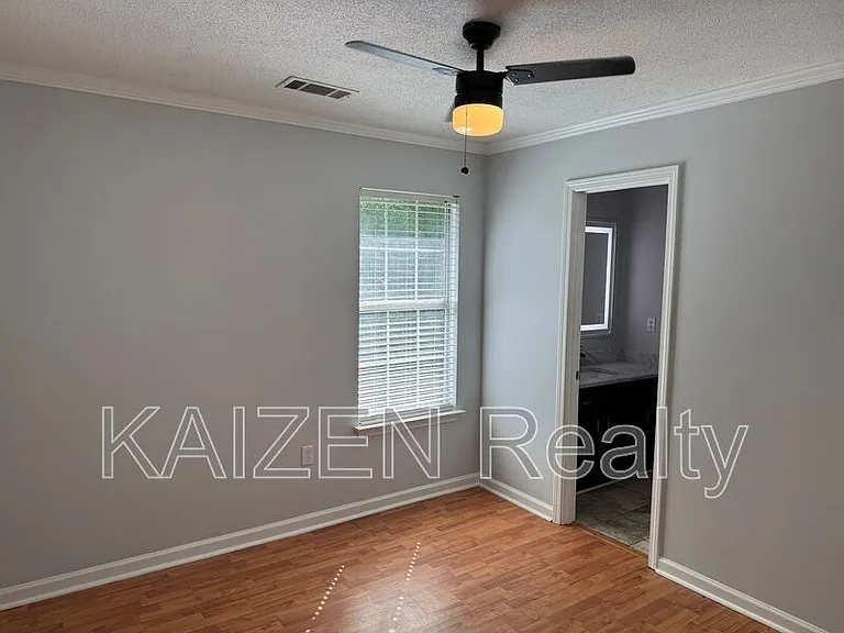 12607 Hunters Forest Cv — Photo 16