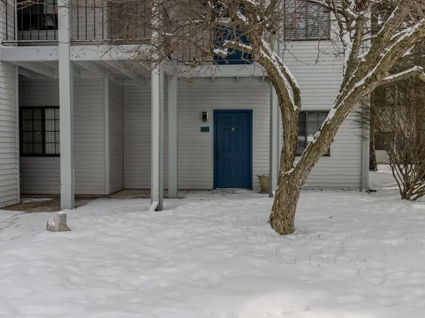 545 Riverine Dr APT 106, Traverse City, MI 49684