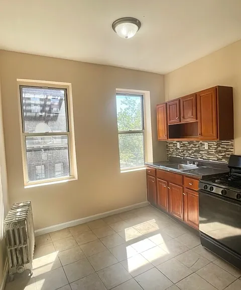1025 N Broad St — Photo 21
