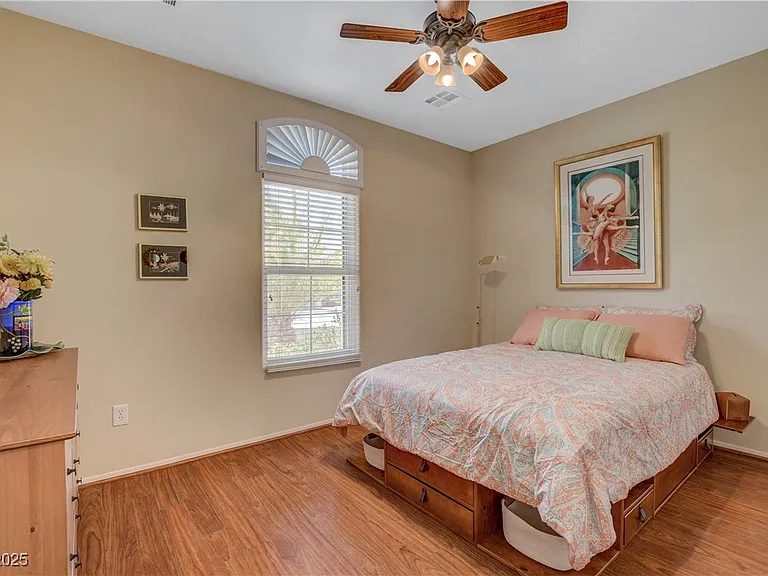2176 Shadow Canyon Dr — Photo 10