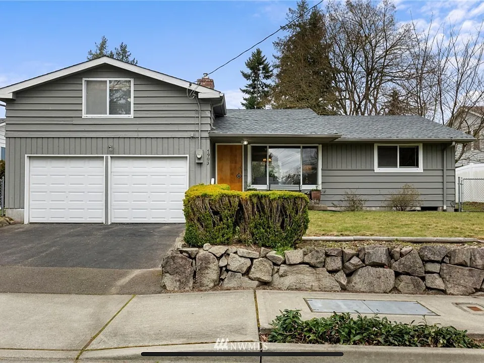 7903 Cirque Dr W
