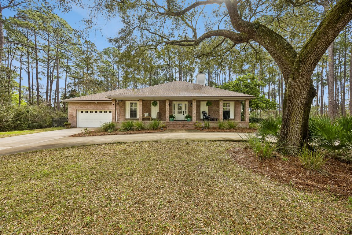 Welcome to 96102 Piney Island Drive