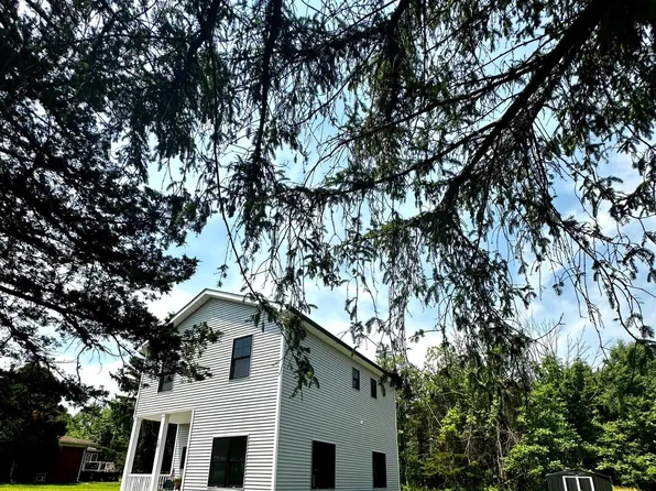 29 Constantine Court, Athens, NY 12015