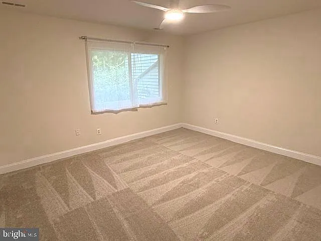 30 E Bluebell Ln — Photo 23