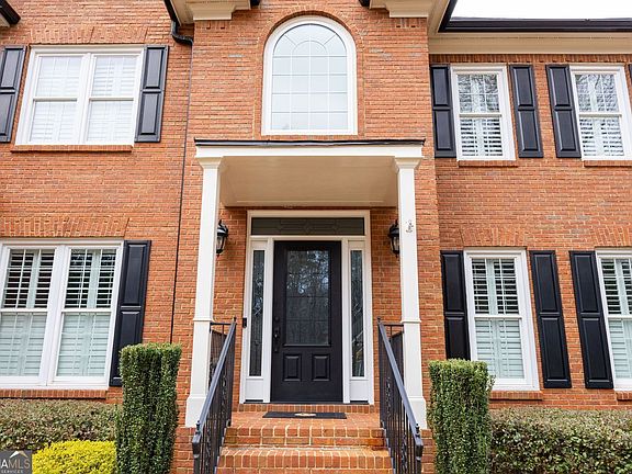 4th image of 49 Old Mountain Rd NW