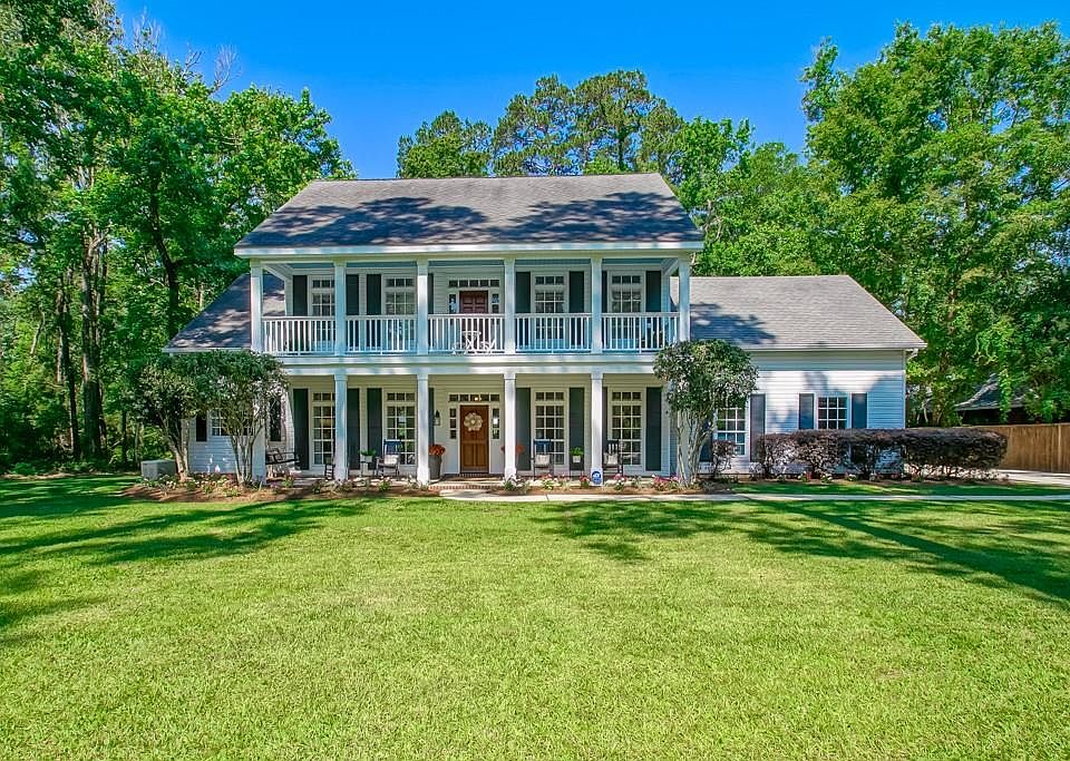 1st image of 6006 Walden Pl