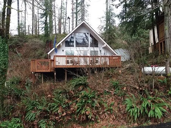 71267 Northshore Dr, Clatskanie, OR 97016
