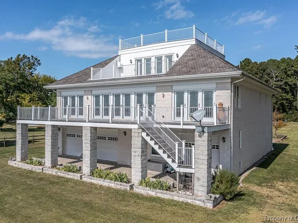 21 Westview Ln, Lancaster, VA 22503