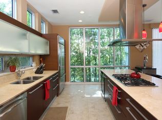 2733 NE 1st St, Pompano Beach, FL 33062