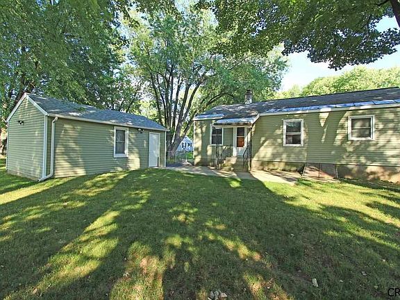 5th image of 19 Gage Ave