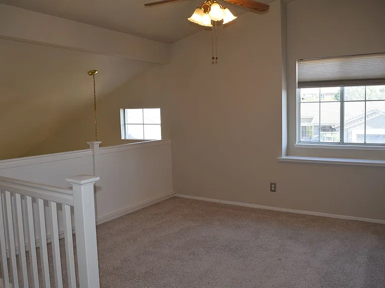 1608 Poppy Cir — Photo 16