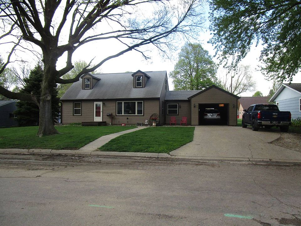 1317 14th St, Hawarden, IA 51023 Zillow
