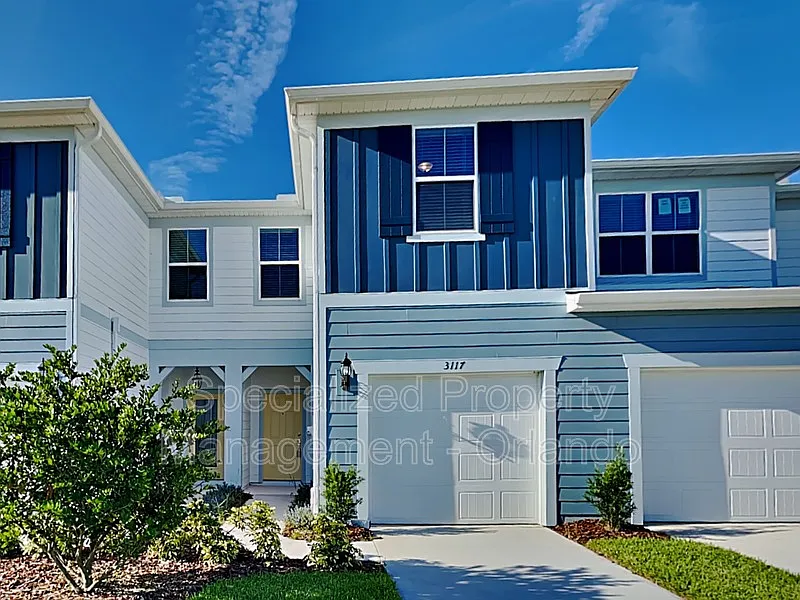 3117 Emerald Acres Ln