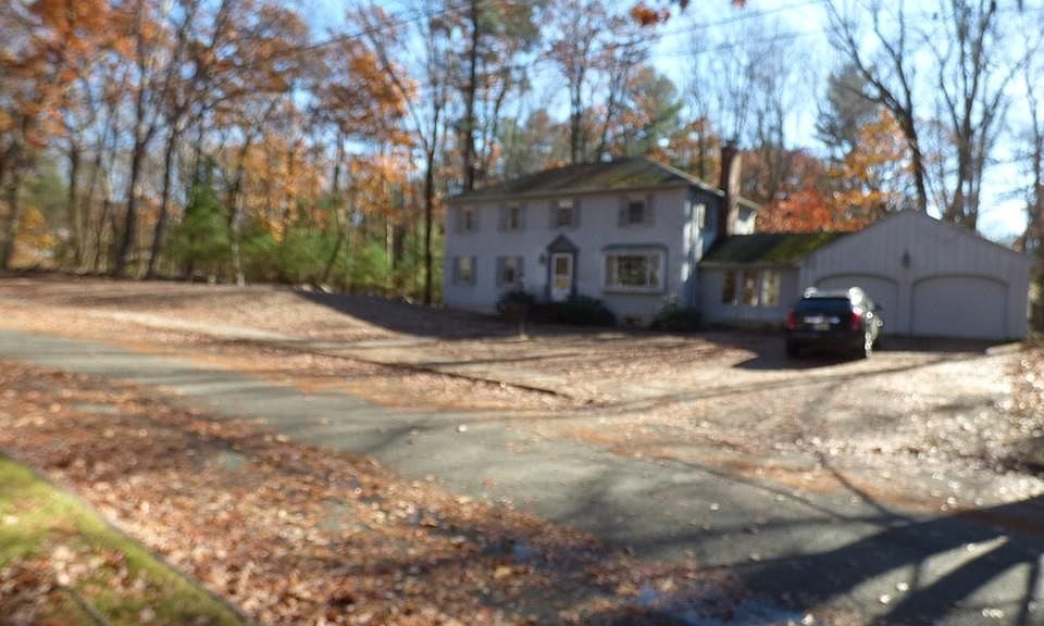 2nd image of 43 Apple Hill Ln