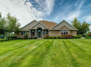 12890 Grandview Dr, Morrison, IL 61270