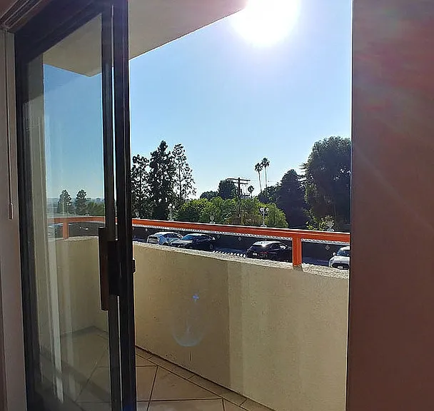 Carmel Heights Apts — Photo 30
