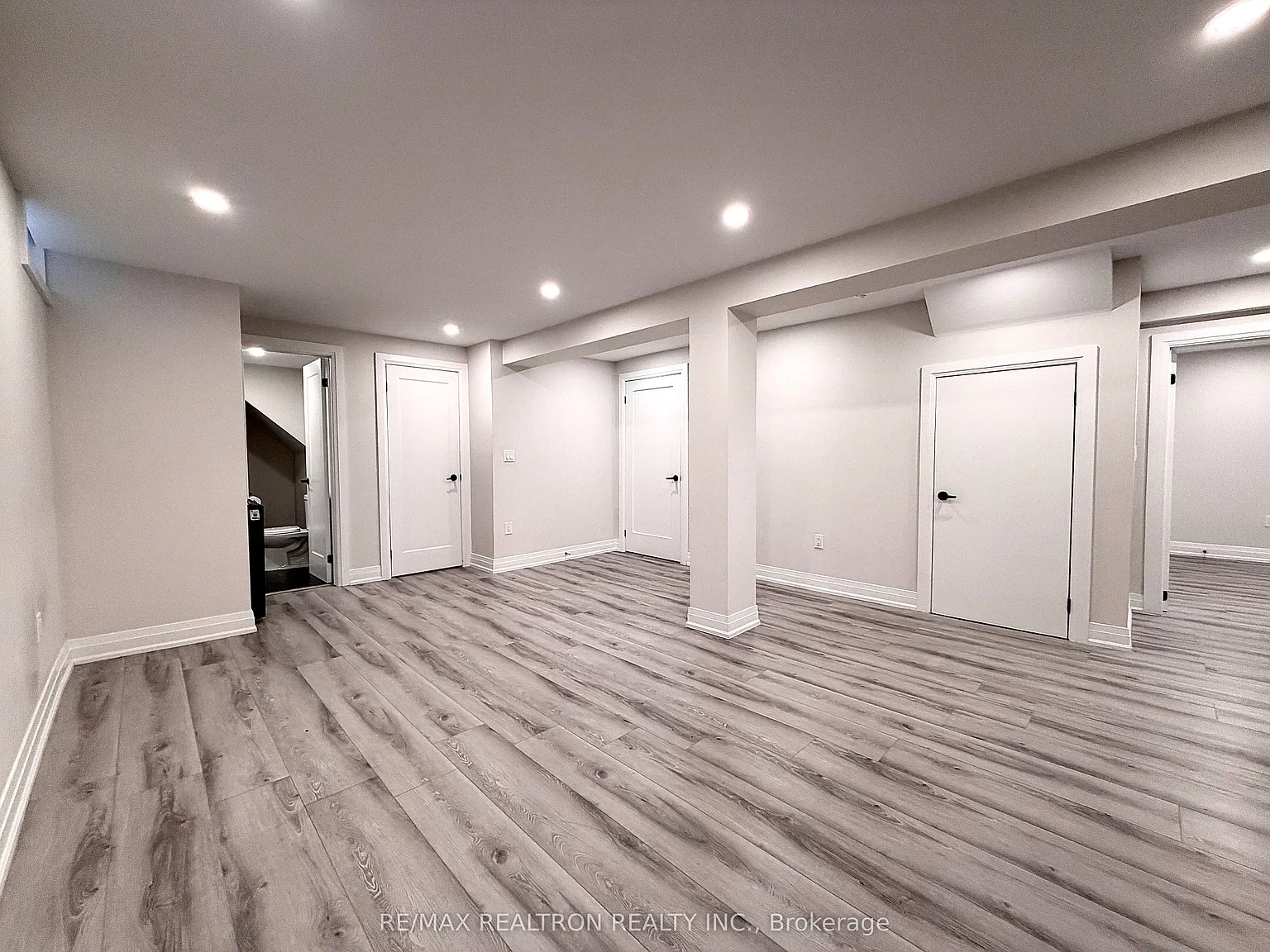 1 bed, $2,100 — Photo 3