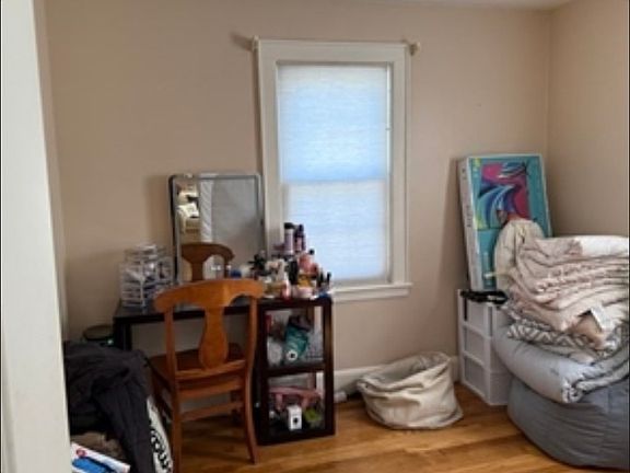 2nd image of 45 McPhee Rd