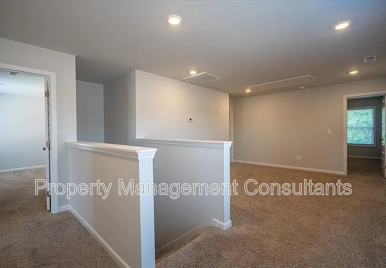 27982 Chalmers Cir — Photo 16