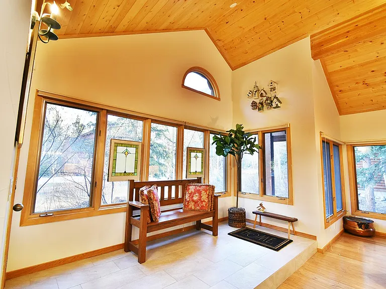 97 Sunset Dr — Photo 6