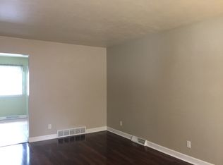 322 Cranmer Dr, Springfield, IL 62704