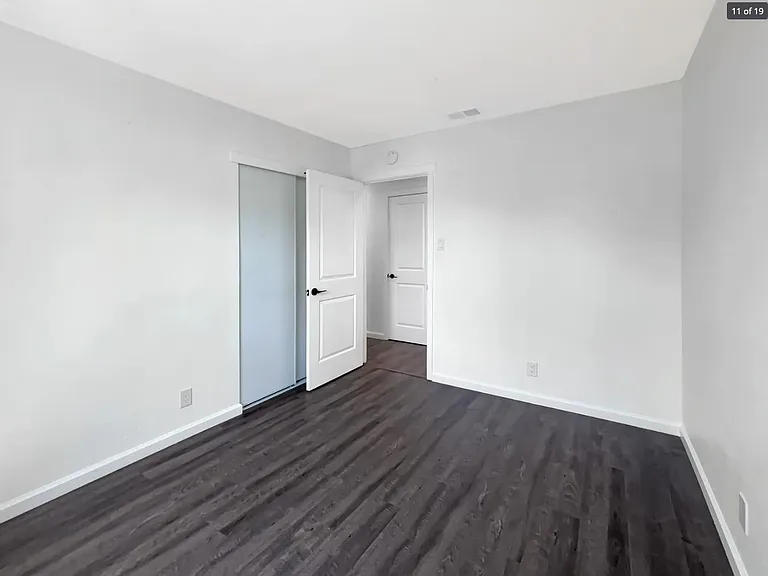 6134 Woodside Dr — Photo 13