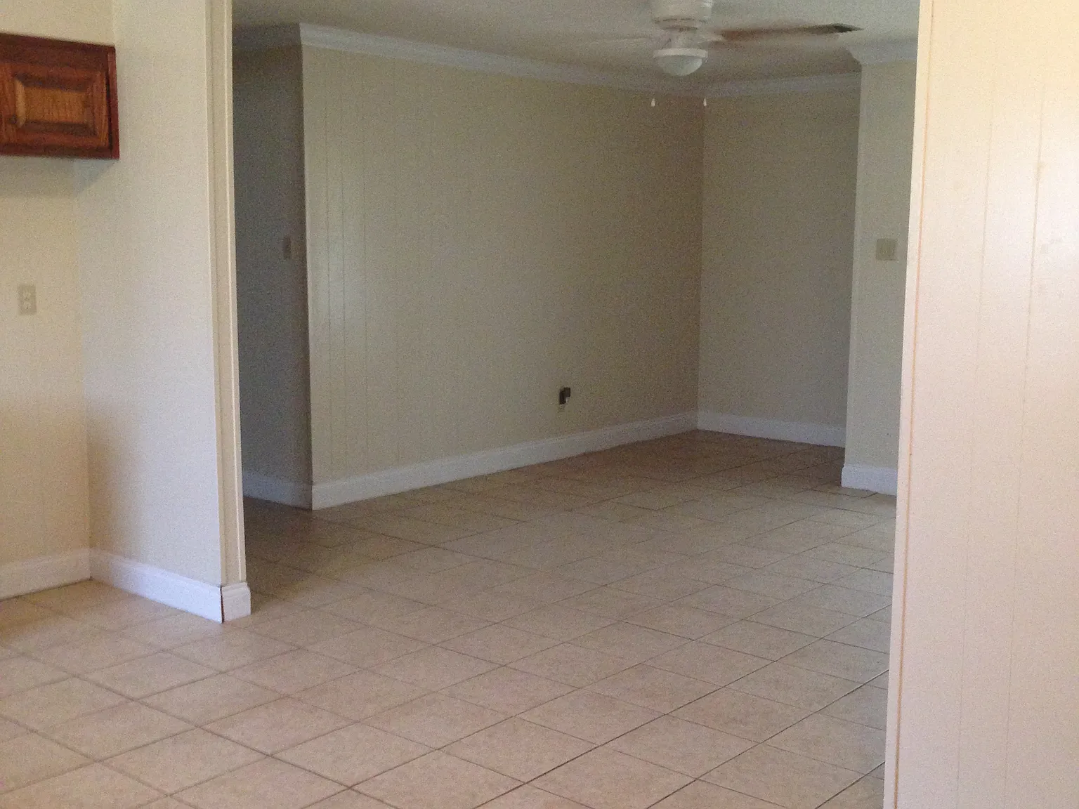 3 bed, $1,000 — Photo 3