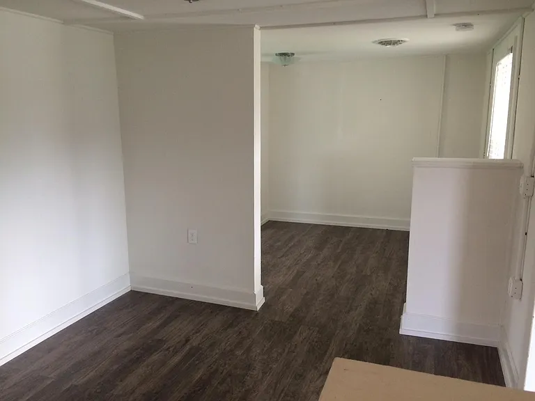 416 Lee St — Photo 3