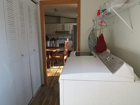 3rd image of 168 Shamburg St